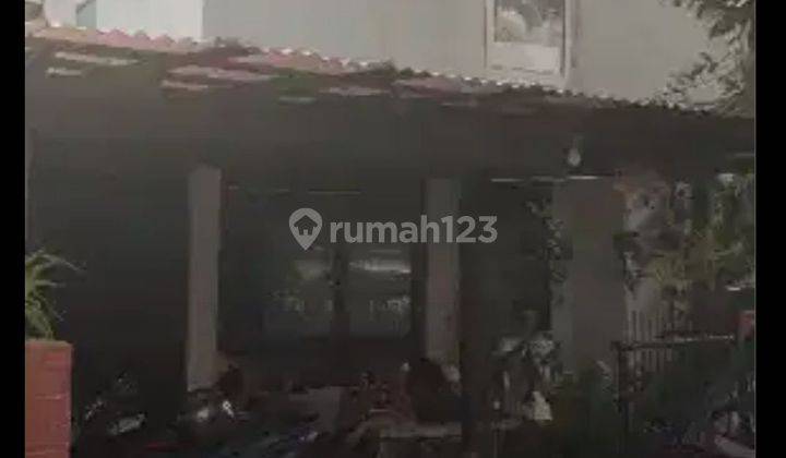 Rumah Benhil Pinggir Jalan Komplek 2