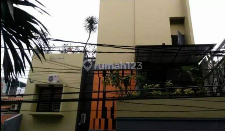 Rumah Murah Tebet Full Furnished 2