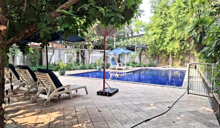 Jual Town House Kemang Hijau.