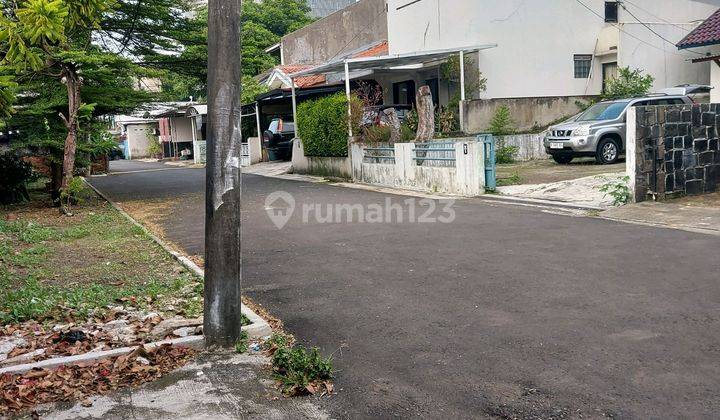 Rumah Kebayoran Lama Komplek Tenang 2