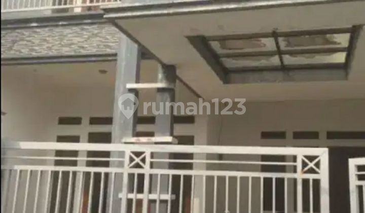Rumah Bagus Kalisari Cijantung