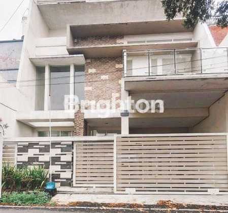 Disewakan Rumah Bagus Soekarno Hatta, Dekat UB Malang Disewakan Rumah Bagus Soekarno Hatta, Dekat UB Malang