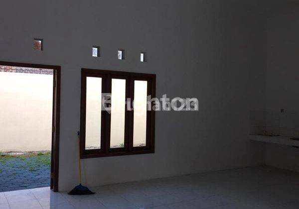 Rumah Kontrakan Bagus Villa Puncak Tidar, Malang 2