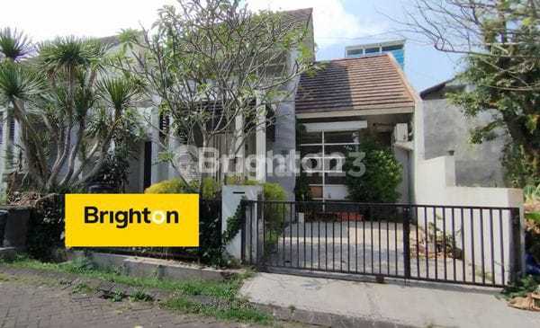 Good Riverside Boarding House Near Bina Bangsa International School