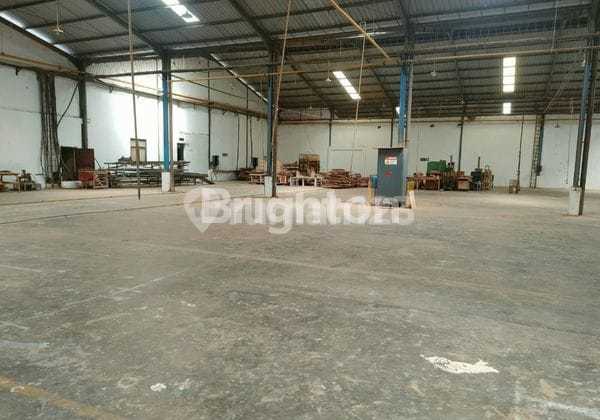 For Rent Good Warehouse 15000 m2 Menganti, Gresik For Rent Good Warehouse 15000 m2 Menganti, Gresik