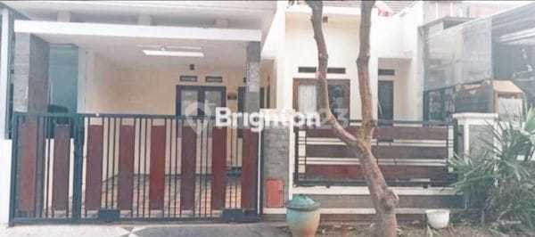 Nice Orange Jewel House for Rent, Near UB, Poltek, UMM, UB Hospital Malang