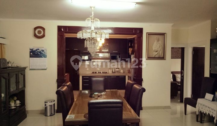 Rumah Dijual Luas dan Strategis di Setrasari , Bandung 32 2