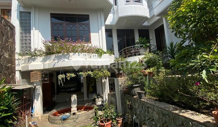 Strategic House in Gegerkalong Permai Complex, Wing Setiabudi 32 2