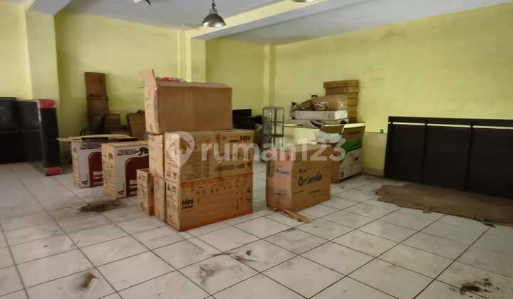 3-Story Shop House for Sale on HZ Mustofa Main Road, Tasikmalaya 32 2