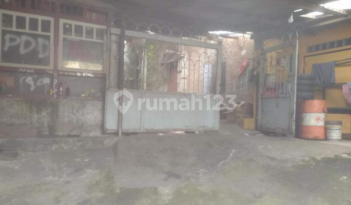 Shop House for Sale in a Highly Strategic Location in Cimahi, Near Alun Alun 32 2