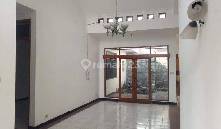 Rumah Dijual Strategis di Komplek Batumas, Soekarno Hatta Bandung 2