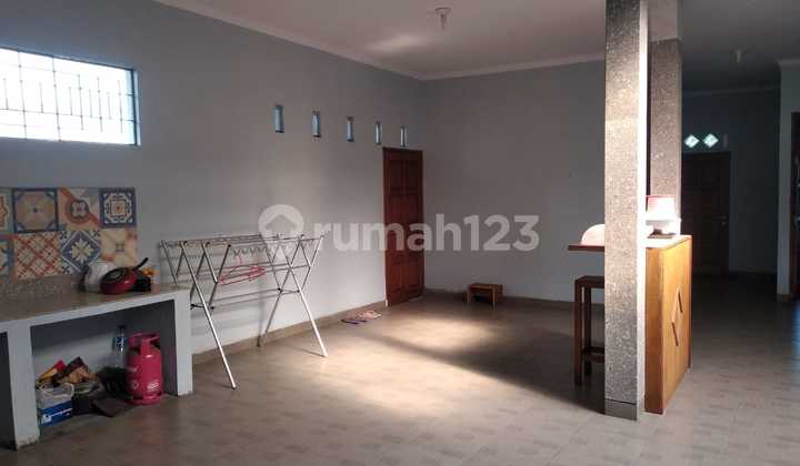 House for Sale Furnished Large on Jl Demak Nogotirto, Yogyakarta 32 2