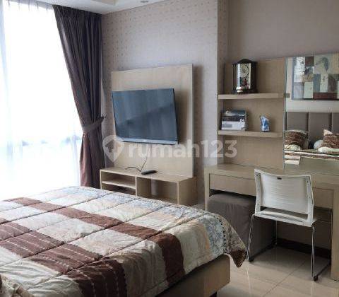 Sewa Apartemen Kemang Village Type 2+1 Bedroom Fully Furnished 2