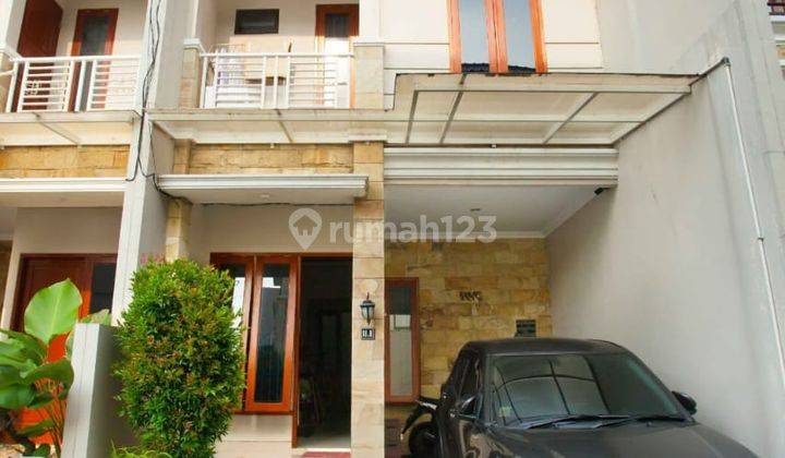 For Sale Rumah Cantik, 3 Bedrooms, Pasar Minggu, Jakarta Selatan. 1