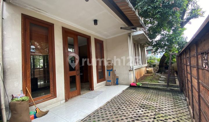 Dijual Rumah Posisi Hook 2 Lantai Jagakarsa Jakarta Selatan
