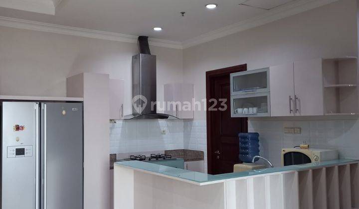 Sewa Apartemen Belleza Type 2+1 Bedroom Fully Furnished 2