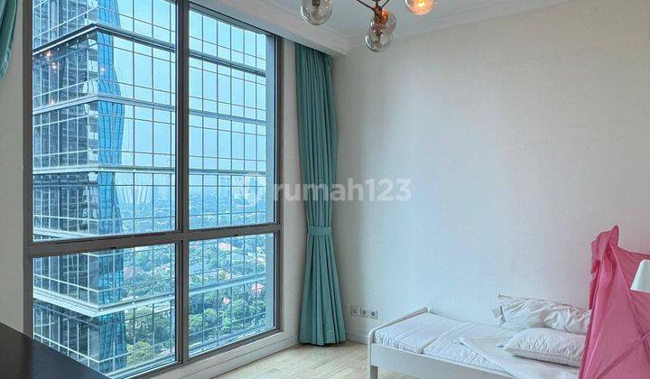 Apartement Apartment Residence 8 3 BR Furnished Bagus 2