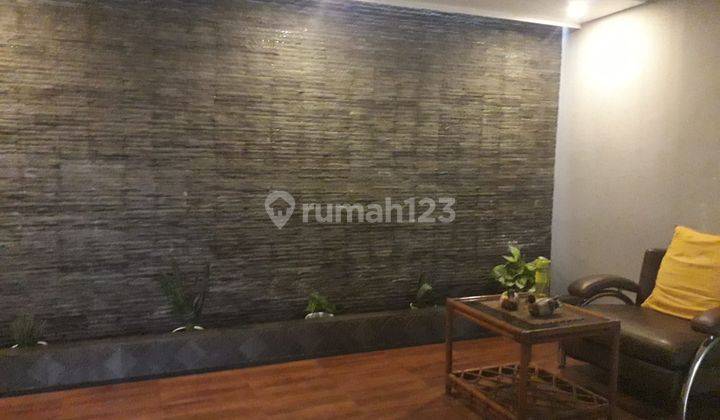 Rumah 2 Lantai Bagus Furnished SHM di Paradise Serpong City 2