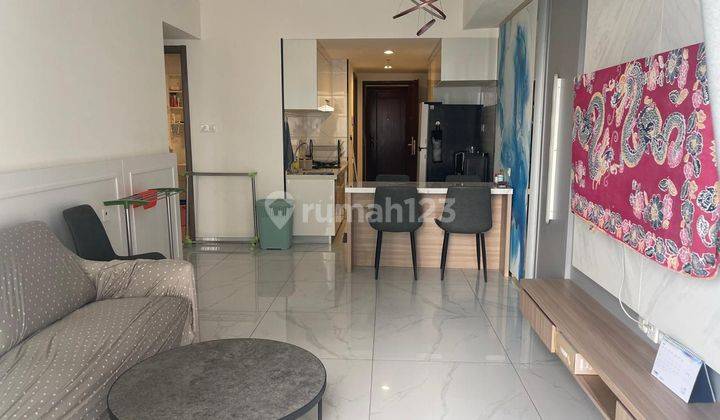 Apartement Sky House 3 BR Furnished Bagus 2