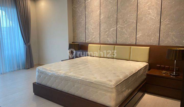 Apartement Senayan Residence 3 BR Furnished Bagus 2