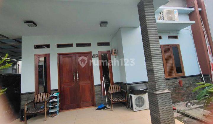 Rumah Selangkah Dari Gerbang Tol Limo Cinere, Shm, Imb, Pbb Lengkap Milik Sendiri di Limo Depok 2