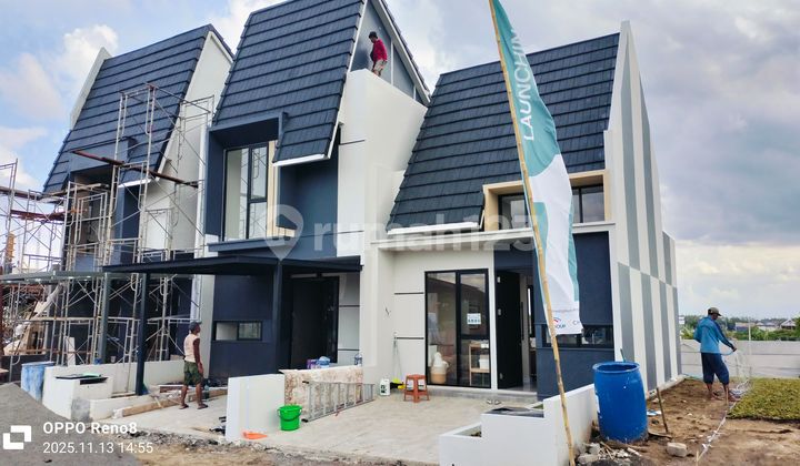 Terland Menganti Rumah 2 Lantai Di Barat Surabaya