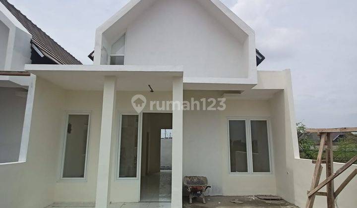 Rumah Lokasi Dekat Bypas Krian,harga 300 Jt An Baru SHM - Sertifikat Hak Milik di jln Desa terung Kulon no 42 Kec krian kab sidoarjo, Krian Rumah 1