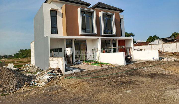 Rumah 2 Lantai Lokasi Nol Jln Provinsi 2 Lantai Sudah Renovasi Rumah Shm Selatan 1