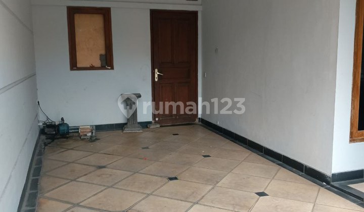 For Quick Sale: 2-Story House with SHM in Pesona Anggrek Harapan Housing, Near Summarecon Bekasi. For Quick Sale: 2-Story House with SHM in Pesona Anggrek Harapan Housing, Near Summarecon Bekasi.