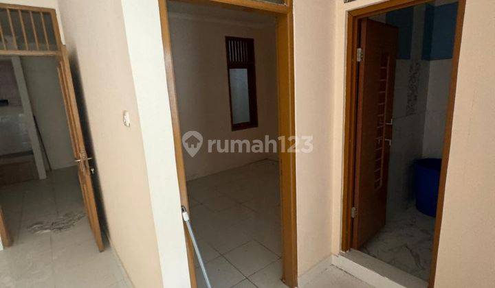 Dijual Cepat Rumah Minimalis Sederhana di Jln. Alamanda Indah, Harapan Indah, Kota Bekasi Akses Ke Banyak Tempat, Sudah SHM 2