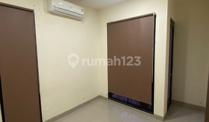 QUICK SALE 2-STORY HOUSE READY TO LIVE IN GREEN ARA HARAPAN INDAH 2