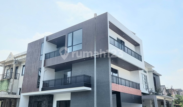 Ready-to-Use House 1