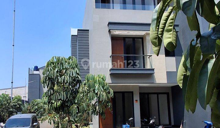 Rumah Bagus Nyaman Shm Hadap Timur 3lt 2