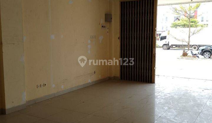 RUKO SYMPHONI 3 LANTAI PARKIRAN LUAS JALAN LEBAR LB 250M2  HARGA SEWA RP 57 JUTA 2