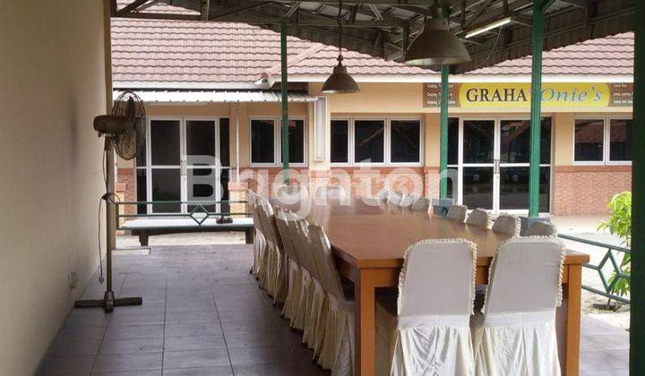 Rumah Makan dengan Pemancingan Luas Sepatan 2