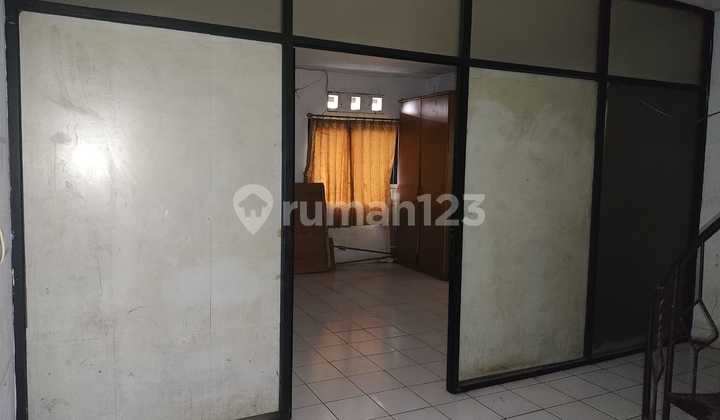For Sale: Shophouse in Cibinong, Bogor Area, Corner Position 2