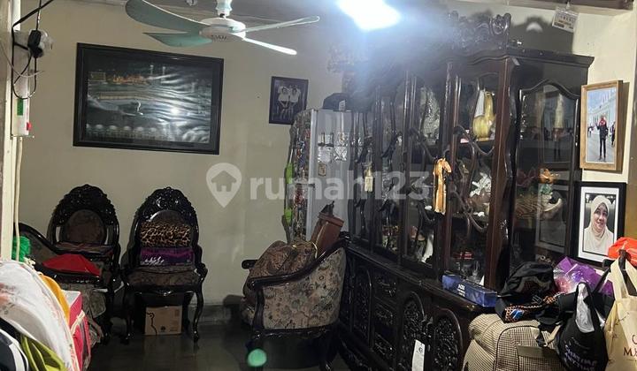 Dijual Rumah Tua Bagus di Tomang Hoek Dijual Rumah Tua Bagus di Tomang Hoek