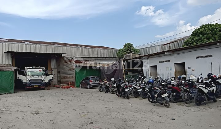 Gudang Strategis Cocok untuk Usaha di Semarang Timur 2