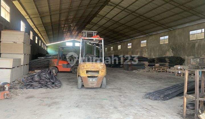 Good Strategic Warehouse Ready to Use in Kudus