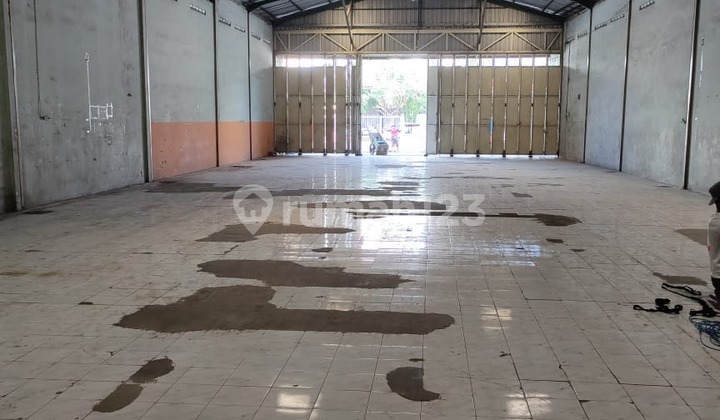 Flood-Free Ready-to-Use Warehouse in Gajah, Semarang 1