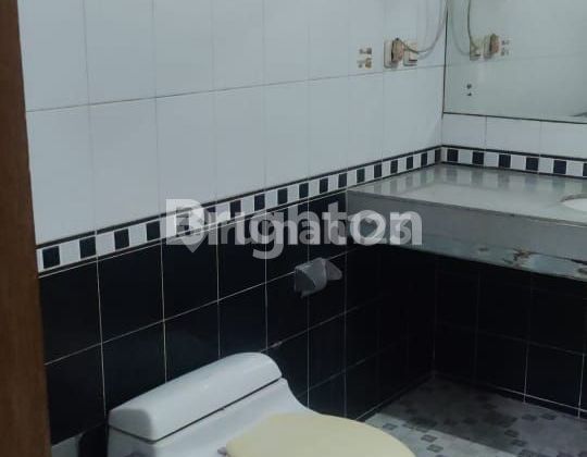 Artistic 2-Story House Special Price with SHM in Cempaka Hijau Complex Bintaro Ciputat Kampung Utan 2