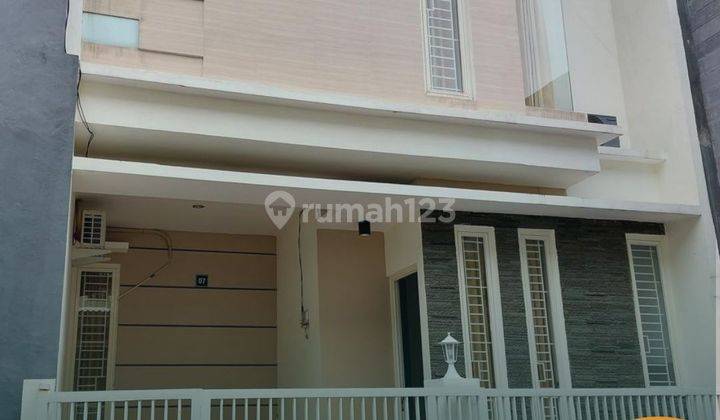 Dijual Rumah Shm 2 Lantai Sudah Renovasi 2