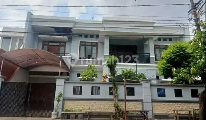 Dijual Rumah Mewah 8 Kamar di Manyar Tirtoyoso Dijual Rumah Mewah 8 Kamar di Manyar Tirtoyoso