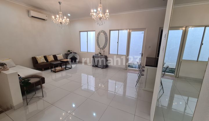 Dijual Rumah Siap Tinggal Di Cluster Volta Summarecon, Tangerang