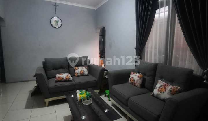 House for sale, move-in ready, Karangrau area, Sokaraja. 2