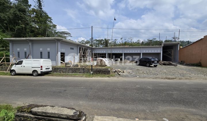 For sale shop and warehouse land in Banjarnegara area. For sale shop and warehouse land in Banjarnegara area.