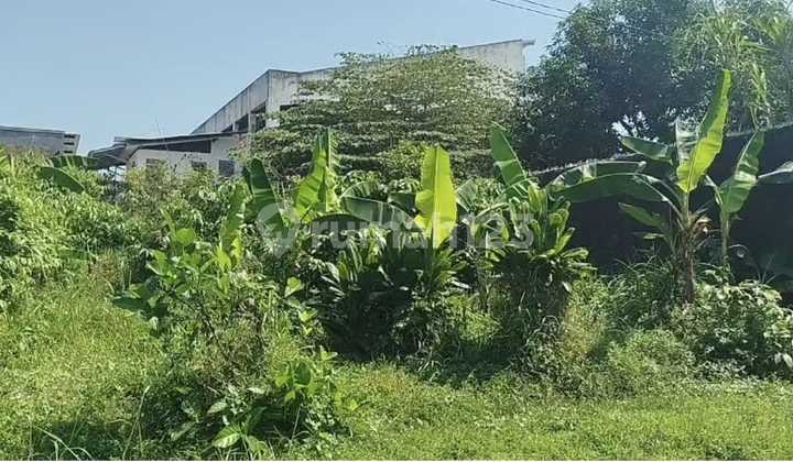 Land with vehicle access for sale in Purwokerto. Land with vehicle access for sale in Purwokerto.