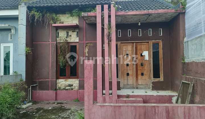 House for sale in Sumbang residential area, Purwokerto