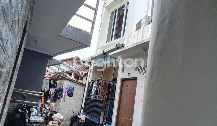 Rumah Murah 2 Lantai di Cempaka Putih dekat dengan Kuliner Taman Solo 1