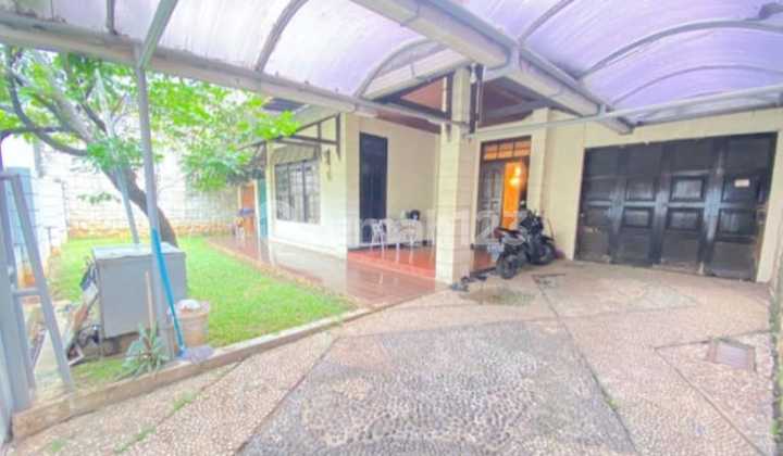 Good House, Ready-to-Use Area in Menteng Dalam Tebet Good House, Ready-to-Use Area in Menteng Dalam Tebet